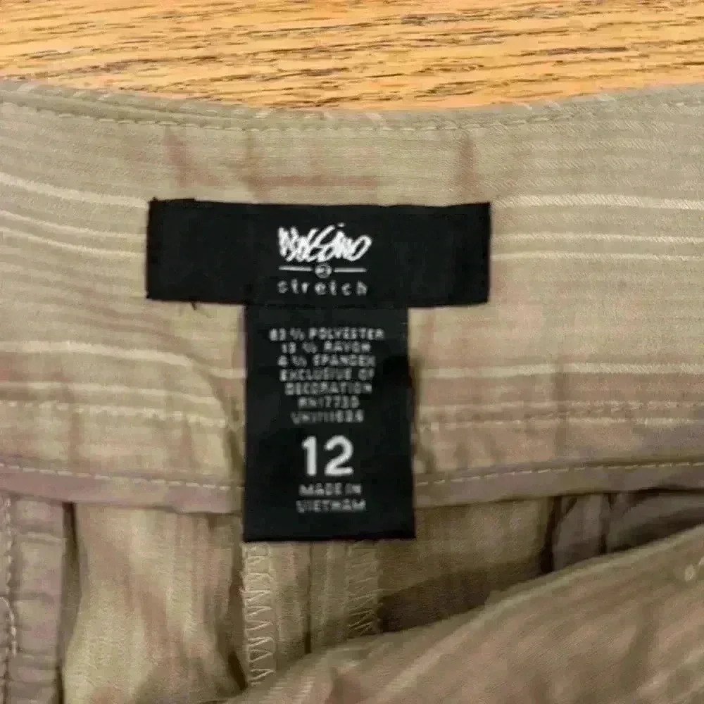 Mossimo Women’s Dressy Long striped Shorts Size: 12 with Cuff - Picture 2 of 8